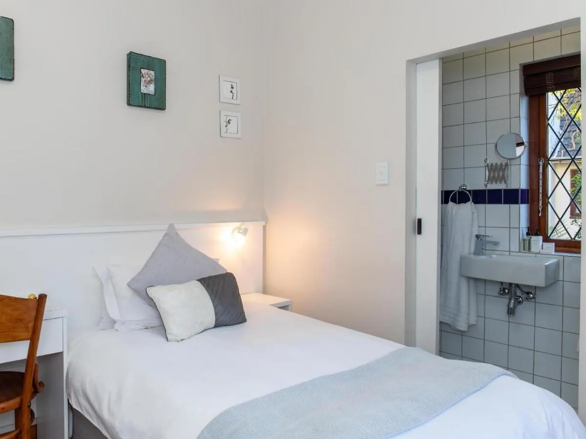 ***  Knightsbury Guest House Cape Town Güney Afrika