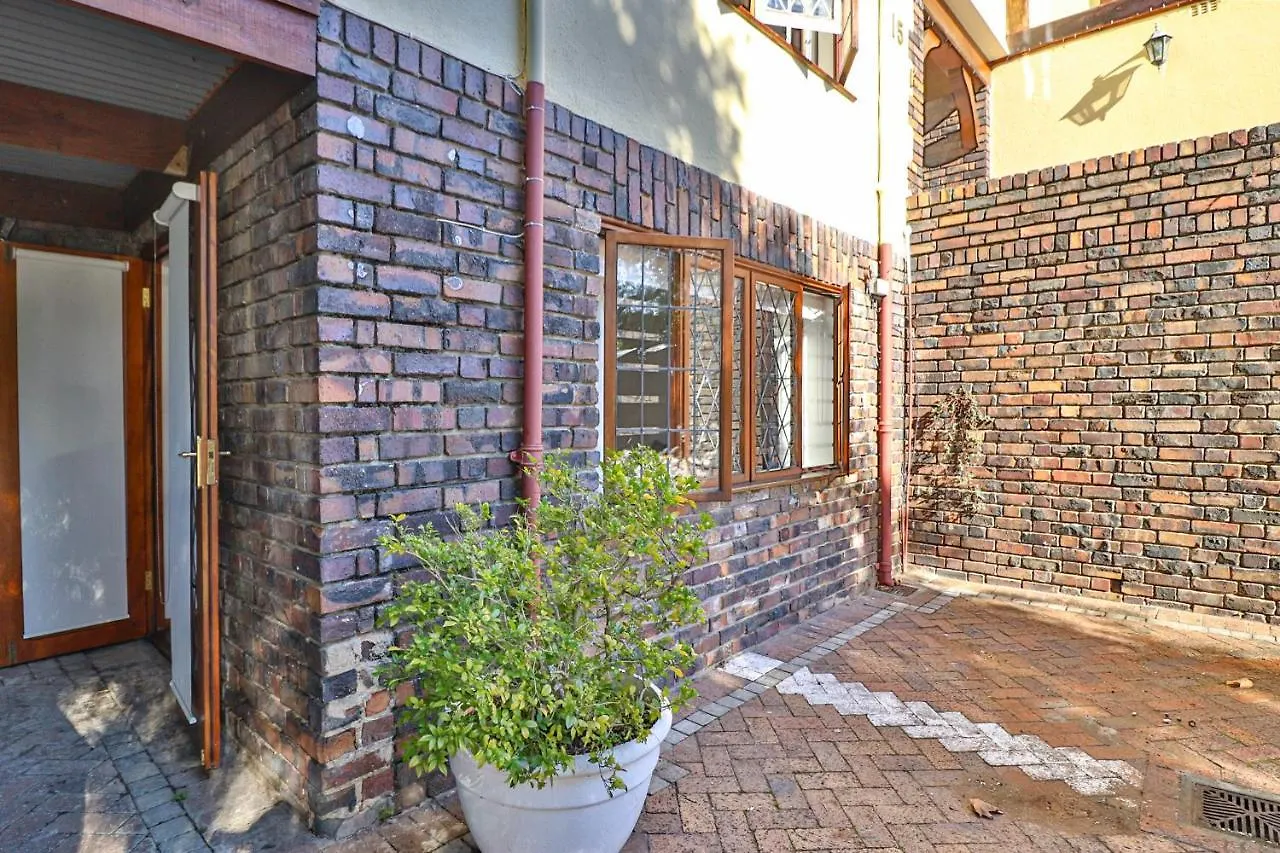 Knightsbury Guest House Cape Town Güney Afrika