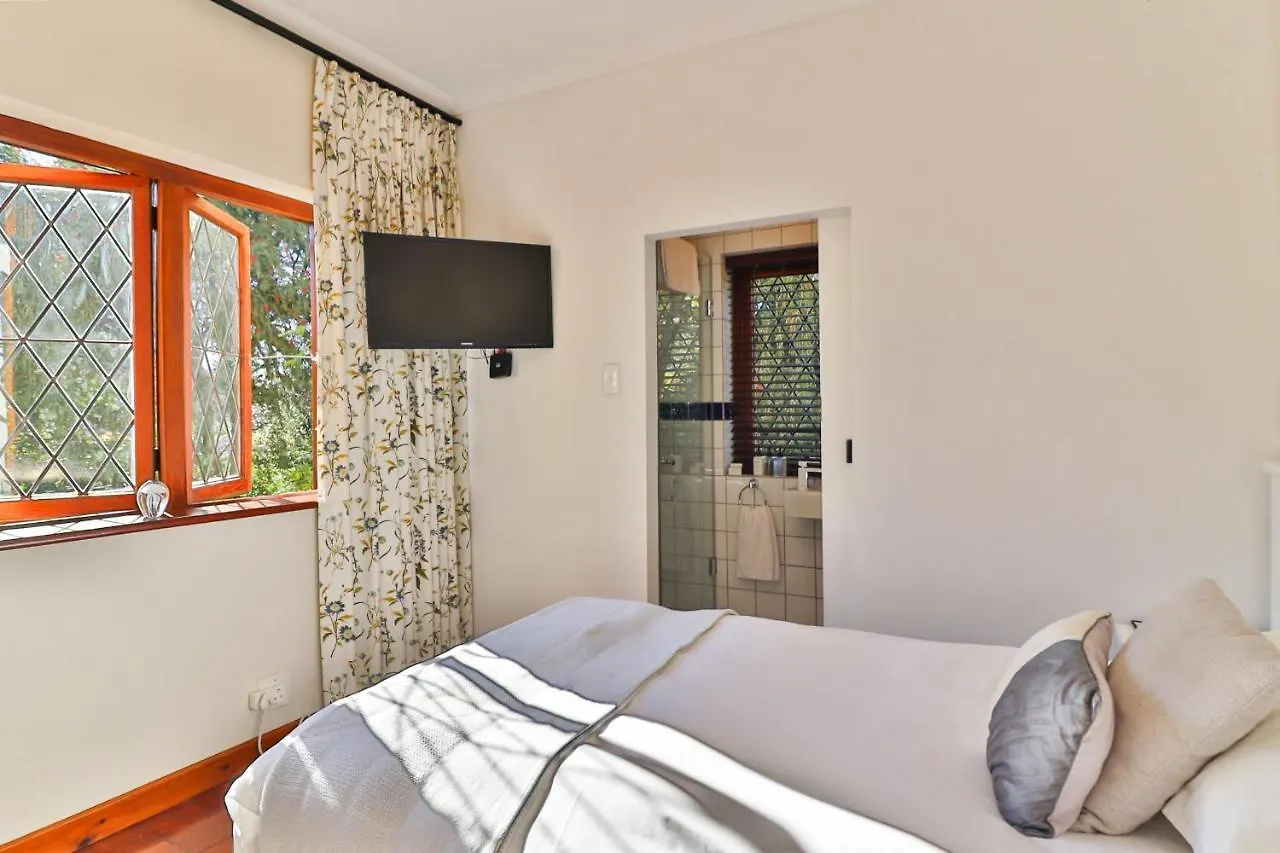Knightsbury Guest House Cape Town 3*,  Güney Afrika