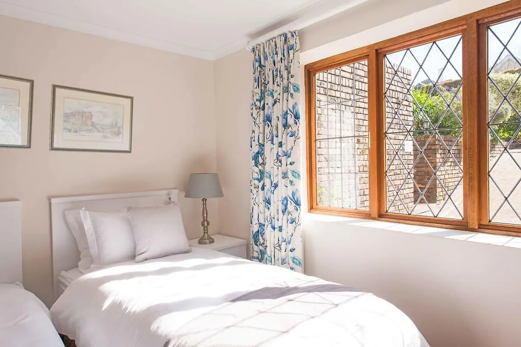 Knightsbury Guest House Cape Town